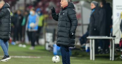 Dan Petrescu marad a CFR 1907-nél